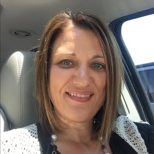 Meet your Posher, Cindy